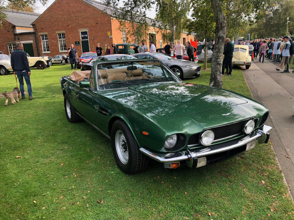 Aston Martin Volante